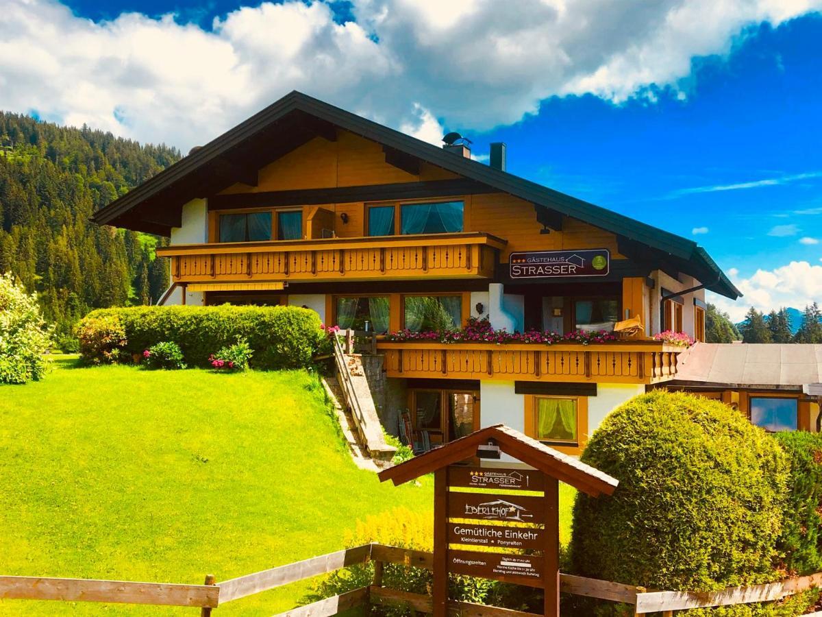 Gaestehaus Strasser Riezlern Bagian luar foto